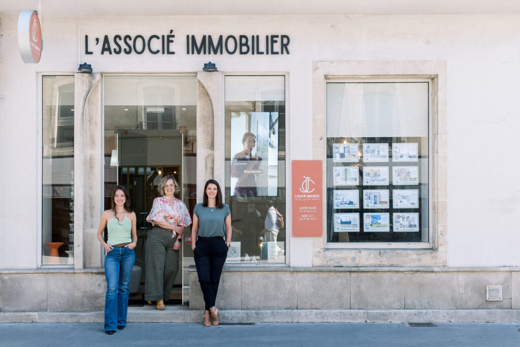 Photo de l'Agence de l'Associé Immobilier, Laurine, Emilie, Ophélie