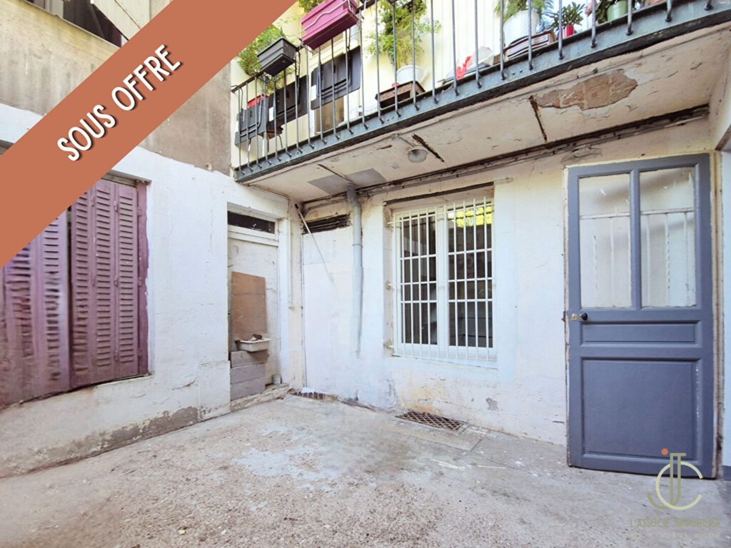 NANCY  place d&rsquo;Alliance – 69m2à ré-imaginer avec sa cour privative