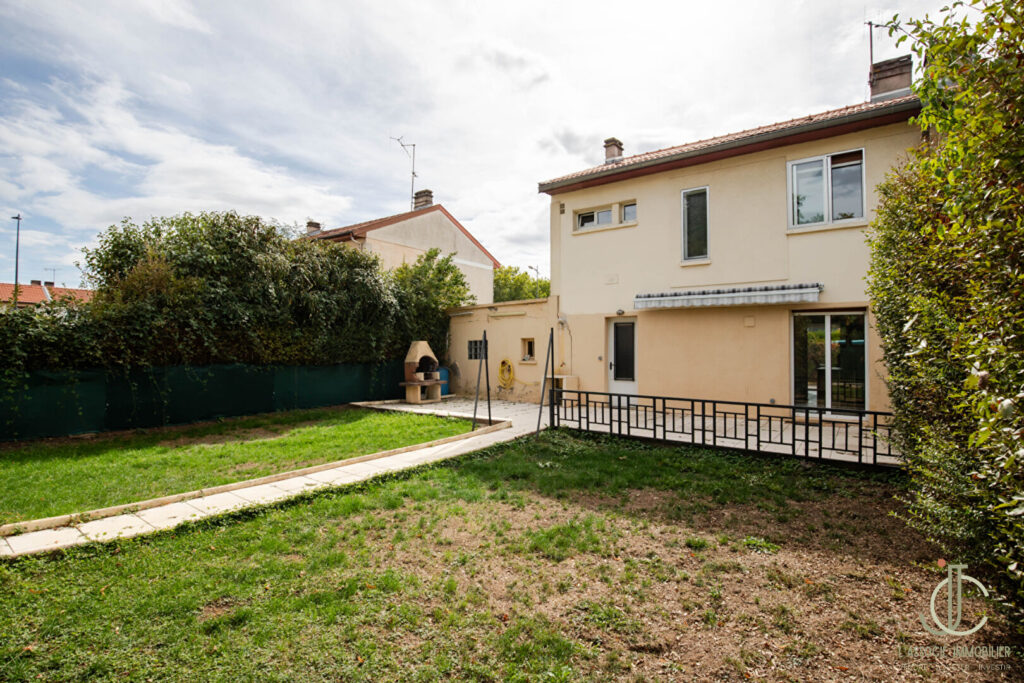 Maison Seichamps – 80m2 – 3 chambres – Jardin et garage